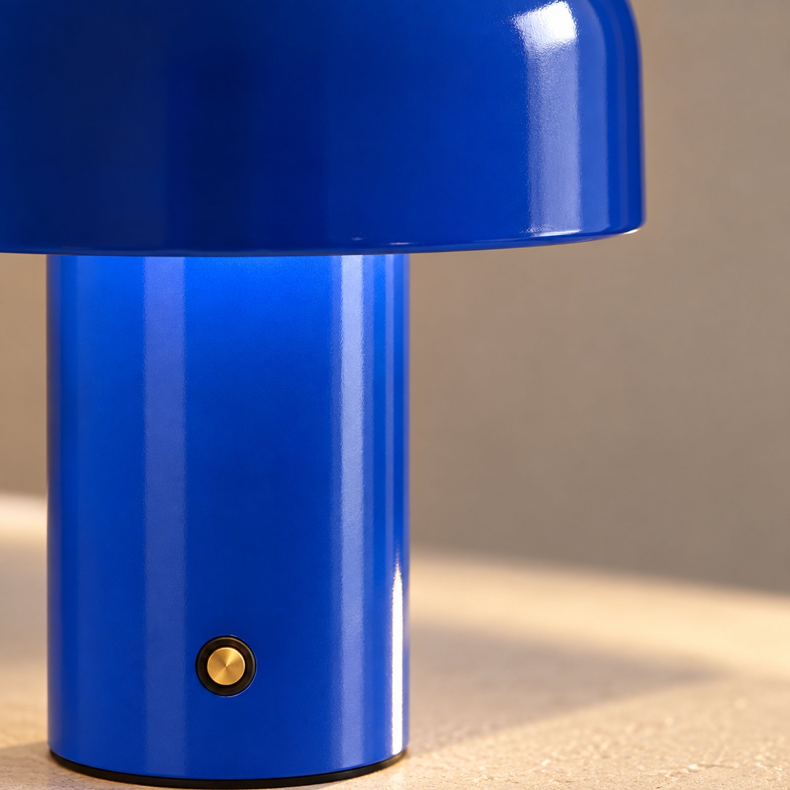 SPACE361 KAITAI Touch LED Table Lamp KT-3081 - Modern Lamps - gallery image